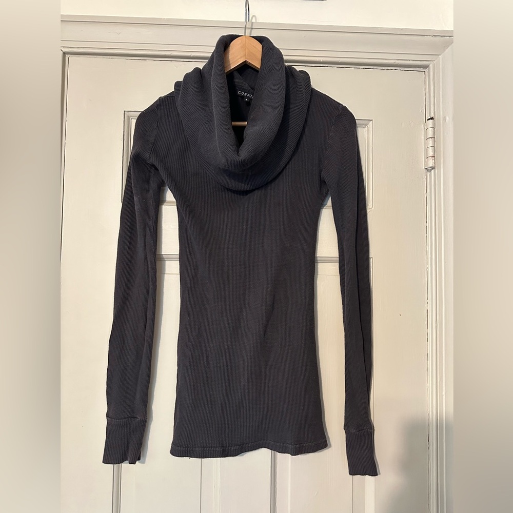 Curator top